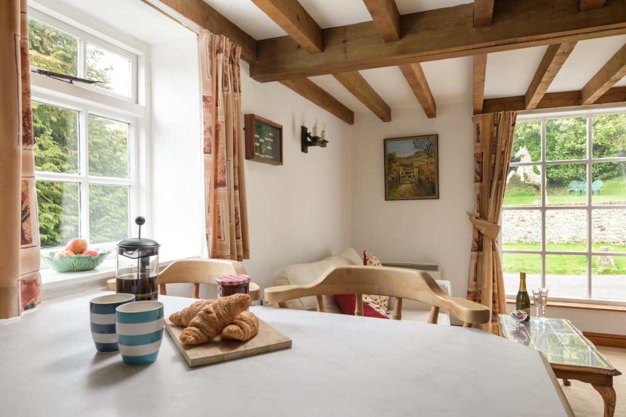 Luccombe Farm Holiday Cottages Milton Abbas Экстерьер фото