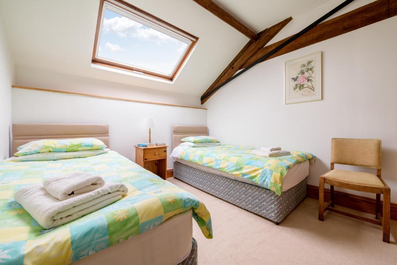 Luccombe Farm Holiday Cottages Milton Abbas Экстерьер фото
