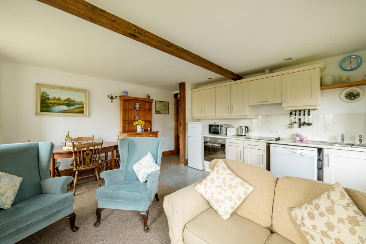 Luccombe Farm Holiday Cottages Milton Abbas Экстерьер фото